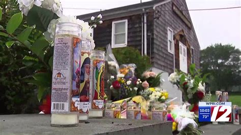 Aquidneck Island unites to support victims of Portsmouth building ...
