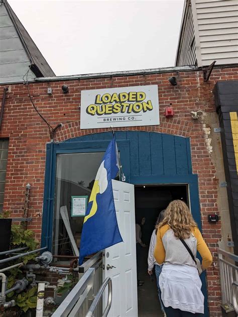 Loaded Question Brewery - Jen's Hoppy Hour