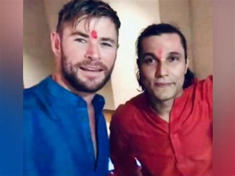 Randeep Hooda extends birthday wish to 'Extraction' co-star Chris Hemsworth