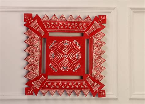 Square MDF wood floor rangoli with Tulsi vrindavan at corners – Sadar ...