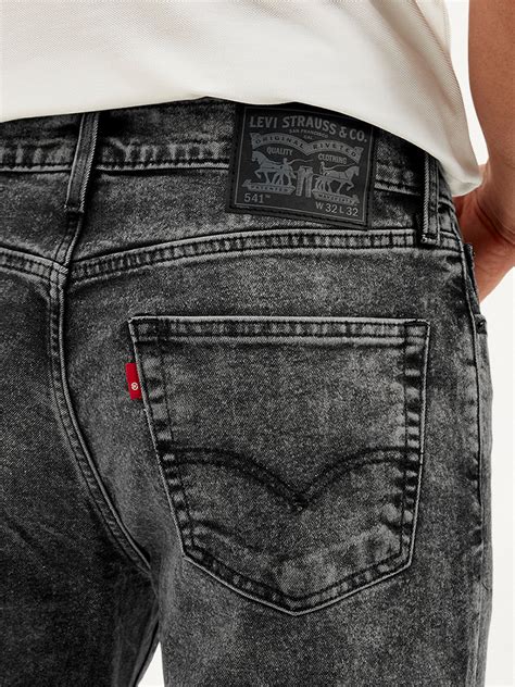 Buy Men's 541 Charcoal-Grey Tapered Jeans Online | Levi's – Levis India ...