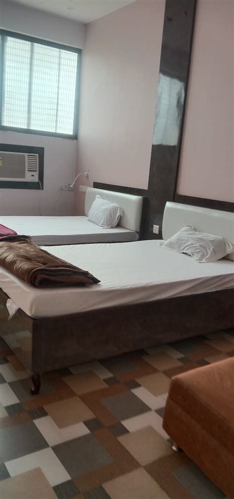 RAJKIRAN PALACE (Deoria) - Hotel Reviews & Photos - Tripadvisor