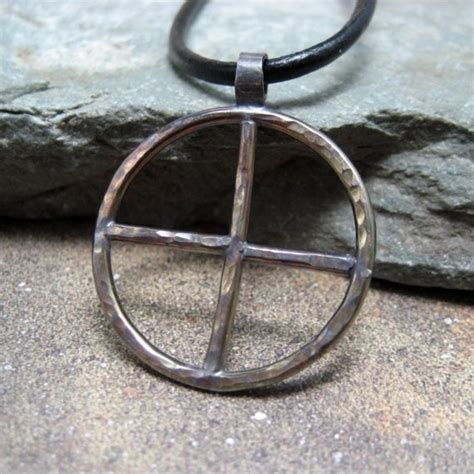 Medicine Wheel Pendant Hummingbird Jaguar Eagle Serpent