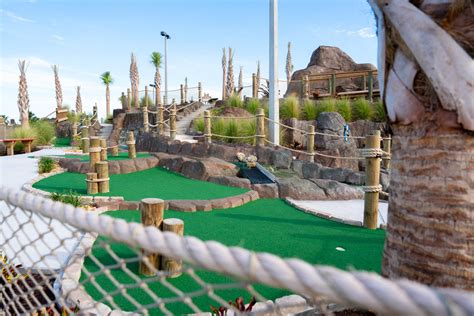 Daytona Beach Mini Golf Course - Fun Things To Do In Daytona
