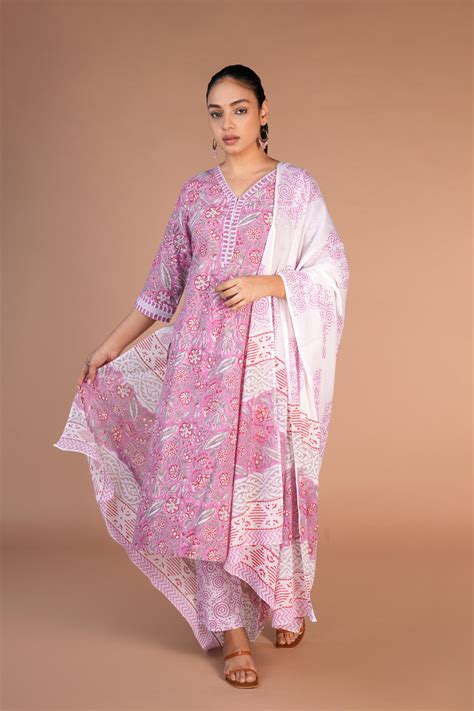 Cotton handblock printed kurta , pants and dupatta set – Kalanjali