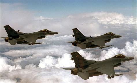 Poland willing to give MiG-29 fighter jets to Ukraine in exchange for F ...