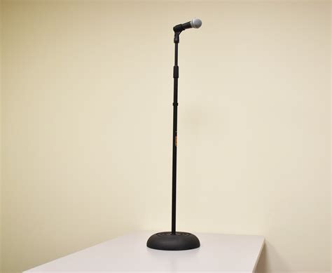 Mic Floor Stand - University Center for Teaching and Learning