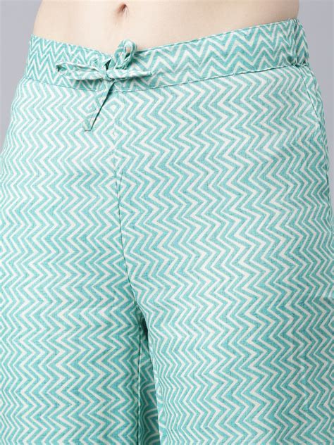 Light Sea Green Viscose Rayon Kurta Sets For Women | Samhitas