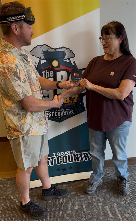 Sidney’s Tammy Kogl donates Sonny’s Super Snow Mountain winnings to Beckett Block Family ...