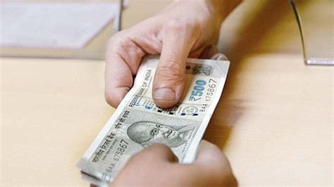 Central govt clerk amasses Rs 1.7 crore, caught after he stops ...