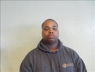 Trenton Dixon, a registered Sex Offender in LITHONIA, GA 30058 at ...