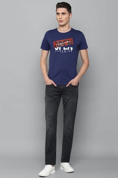 Buy Men Grey Dark Slim Fit Jeans Online - 773232 | Louis Philippe