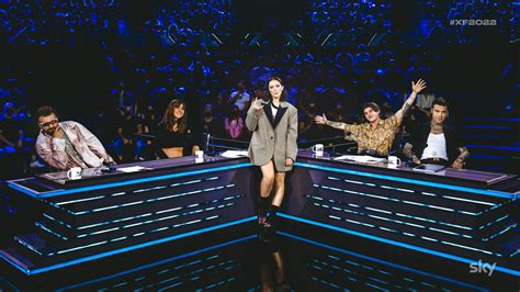 X Factor 2022, finale 8 dicembre: vincono i Santi Francesi - Soundsblog