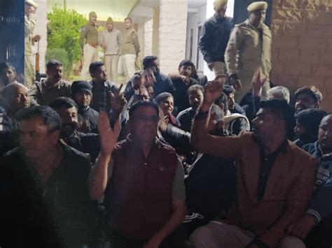 Lawyers protest in Jodhpur over station officer's threat to advocate ...