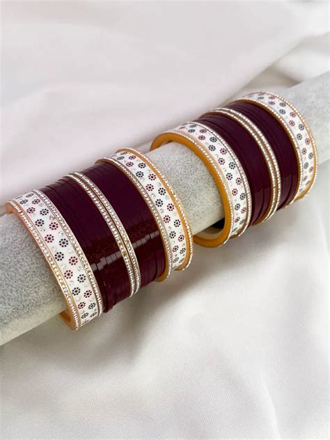 Buy Bridal Chooda Online at Best Prices - Ishhaara