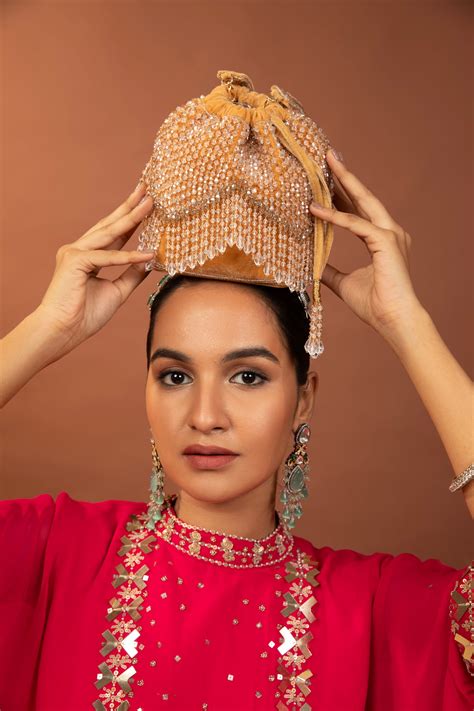 golden potli bags online, bridal potli bags, potli bags for gifting ...
