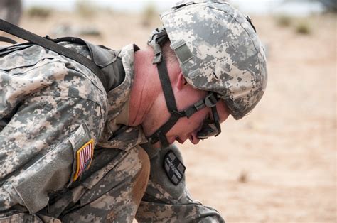Soldiers tackle EFMB course | Article | The United States Army