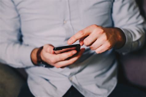 Using an Android Phone 的图像结果