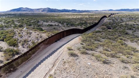 Nature interrupted: Impact of the US-Mexico border wall on wildlife - Ars Technica