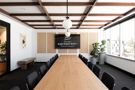 Background for Business 的图像结果