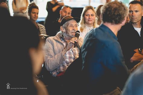 Housing First Model 的图像结果