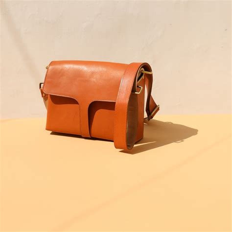 Box Sling Bag for Women in Ember: Belle – Bicyclist: Handmade Leather Goods