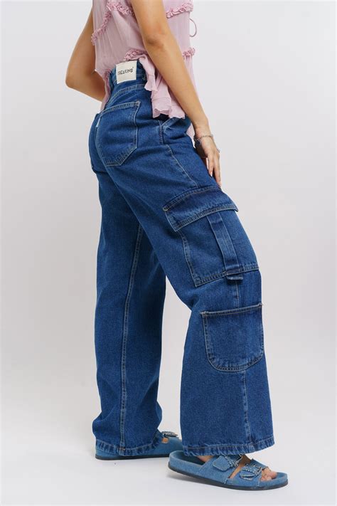 Women - Cargo Jeans