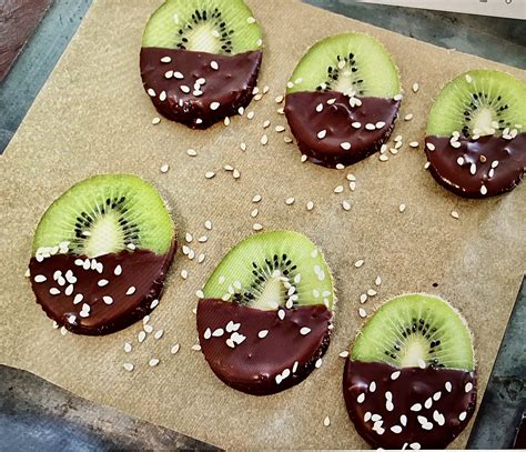 Chocolate-Dipped Fruits - Gluten-free Recipe