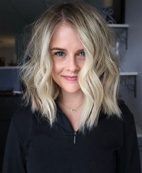 23 Gorgeous Dishwater Blonde Hair Ideas for 2026