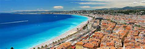 Warum die Promenade des Anglais mit ihren blauen Stühlen?
