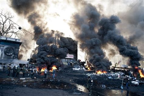 Ukraine Deadly Riot:Kiev is burning new outbreak of violence threatens ...