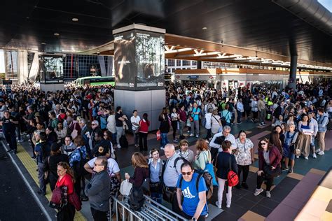 Mubadala-Owned Refiner Sees Profit Decline Due to Spanish Blackouts ...