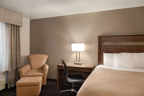 Baymont by Wyndham Buffalo | Buffalo, NY Hotels