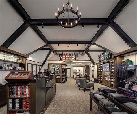 Franklin Hills Country Club - McIntosh Poris Architects