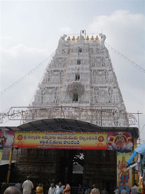 Tiruchanoor Temple – Abode of Goddess Padmavathi Devi - Sanatana Vibes