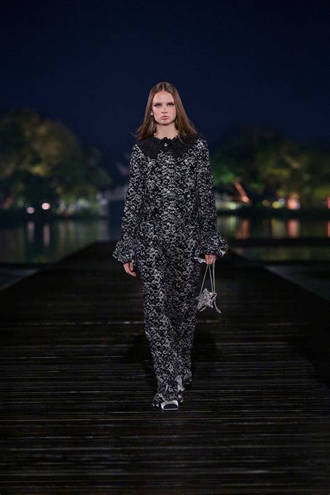 Long-sleeved blouse - Silk muslin, black — Fashion | CHANEL