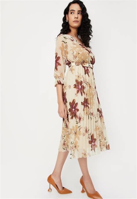 Buy Women Floral Print Pleated Dress Online at just Rs. 1399.0 ...