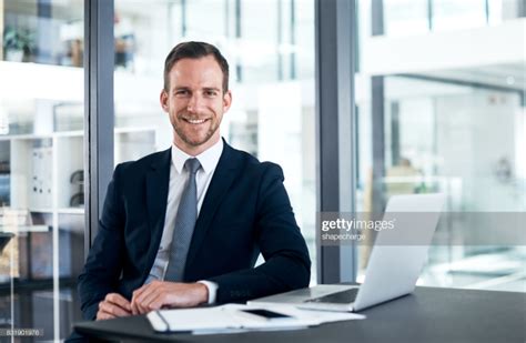 Business Man Portrait Photography 的图像结果