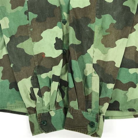 YUGOSLAV ARMY ユーゴスラビア軍 セルビア軍 M93 オークリーフカモ シャツ 陸軍 空軍 パッチ付き XL位 長袖 | 古着屋 ...