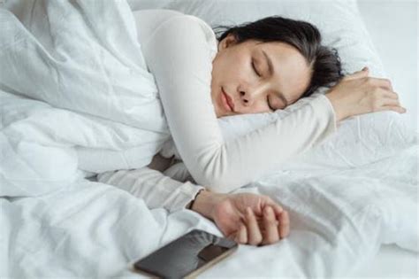 睡觉|警惕！睡觉时常做噩梦、抽筋，可能是身体在求救 人在睡觉时