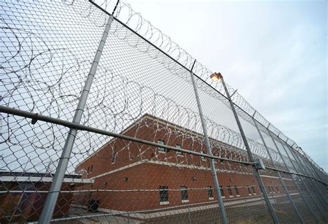Former Central New York prison doctor sues, blasts state's painkiller ...