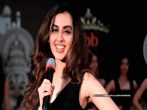 Radhika Joshi's introduction at Miss India Maharashtra 2018 Auditions