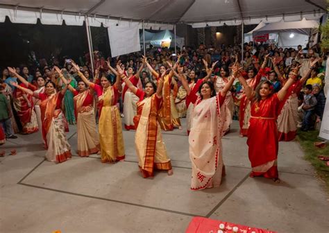 প্রবাসে বেলুড়মঠের আলো! ভক্তি-শিল্প-ঐক্যের অনন্য উদযাপন ...