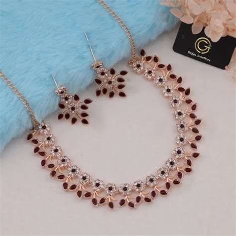 Gujju Jewellers Gujju Latest Necklace Set With Earrings For Girls And ...