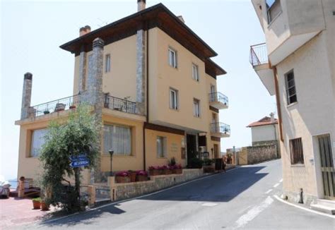 Hotel La Riana, Perinaldo - Book with Updated Prices 2025 | Trip.com