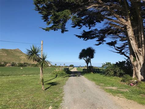 Women's wellness retreat 2018 - Tora Coastal Walk