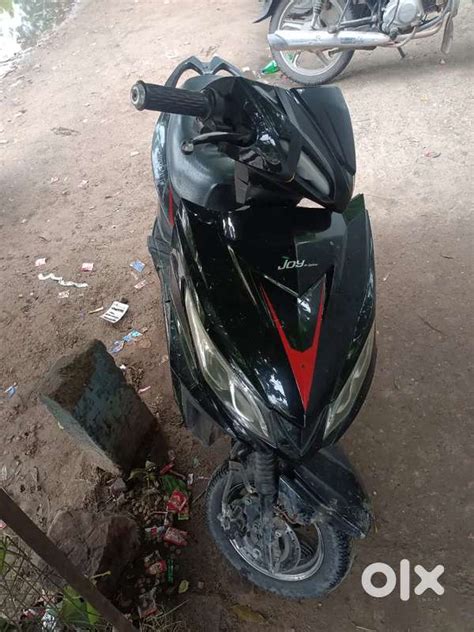 Selling Joy e bike wolf electric scooty 65km running 46 speed non rto ...