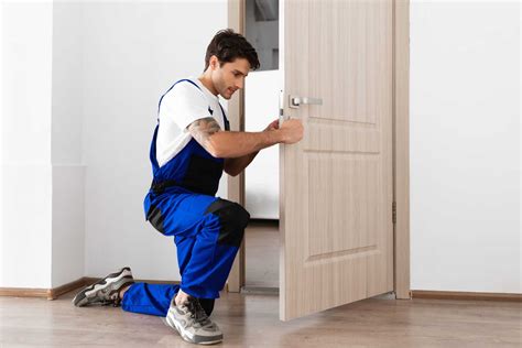 Door Knob Installation: Step-by-Step Guide and Tips