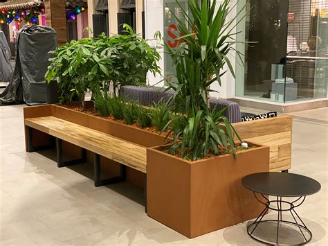 Design Ideas for Planters with Benches | PureModern