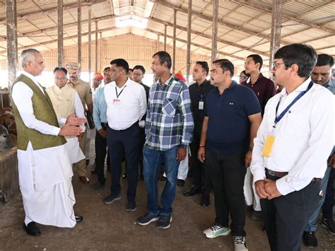 Gujarat Governor Acharya Devvrat Visits Navanagar, Promotes Natural Farming